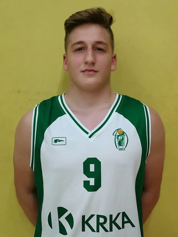 Dean Vujasin